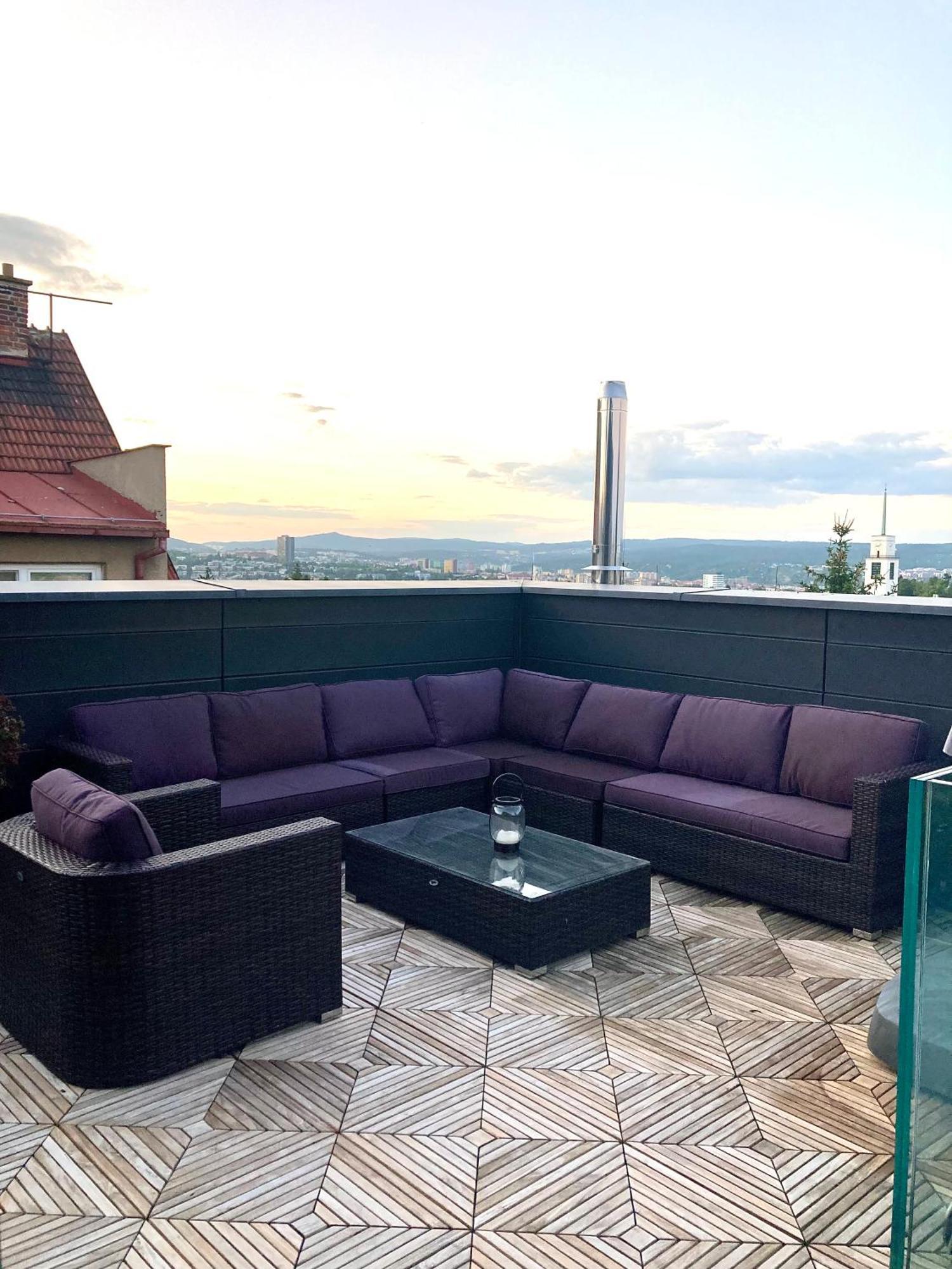 Apartman Se Saunou A Terasou S Vyhledem Na Брно Екстер'єр фото